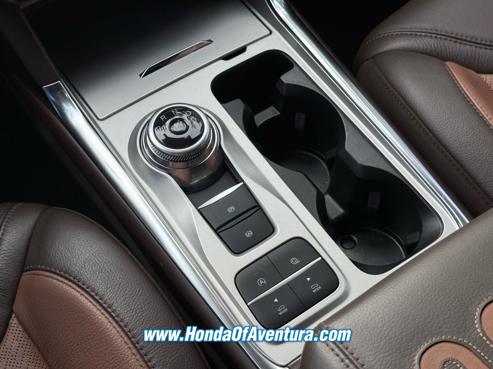 2022 Ford Explorer King Ranch