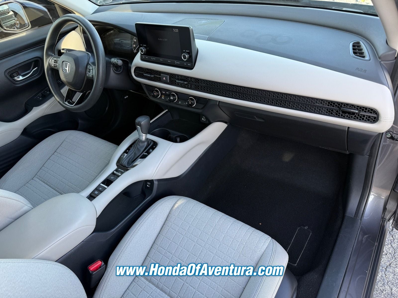 2024 Honda HR-V LX / CERTIFIED/LOW MILES