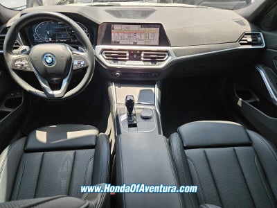 2022 BMW 3 Series 330e iPerformance