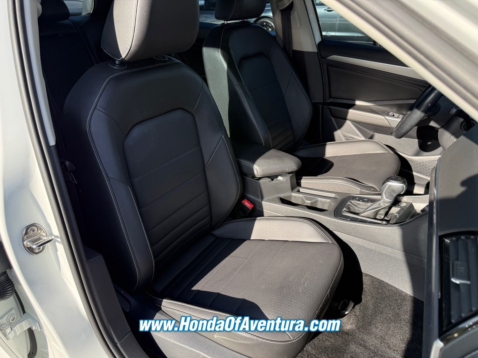 2022 Volkswagen Jetta 1.5T SE