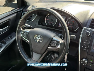 2017 Toyota Camry SE