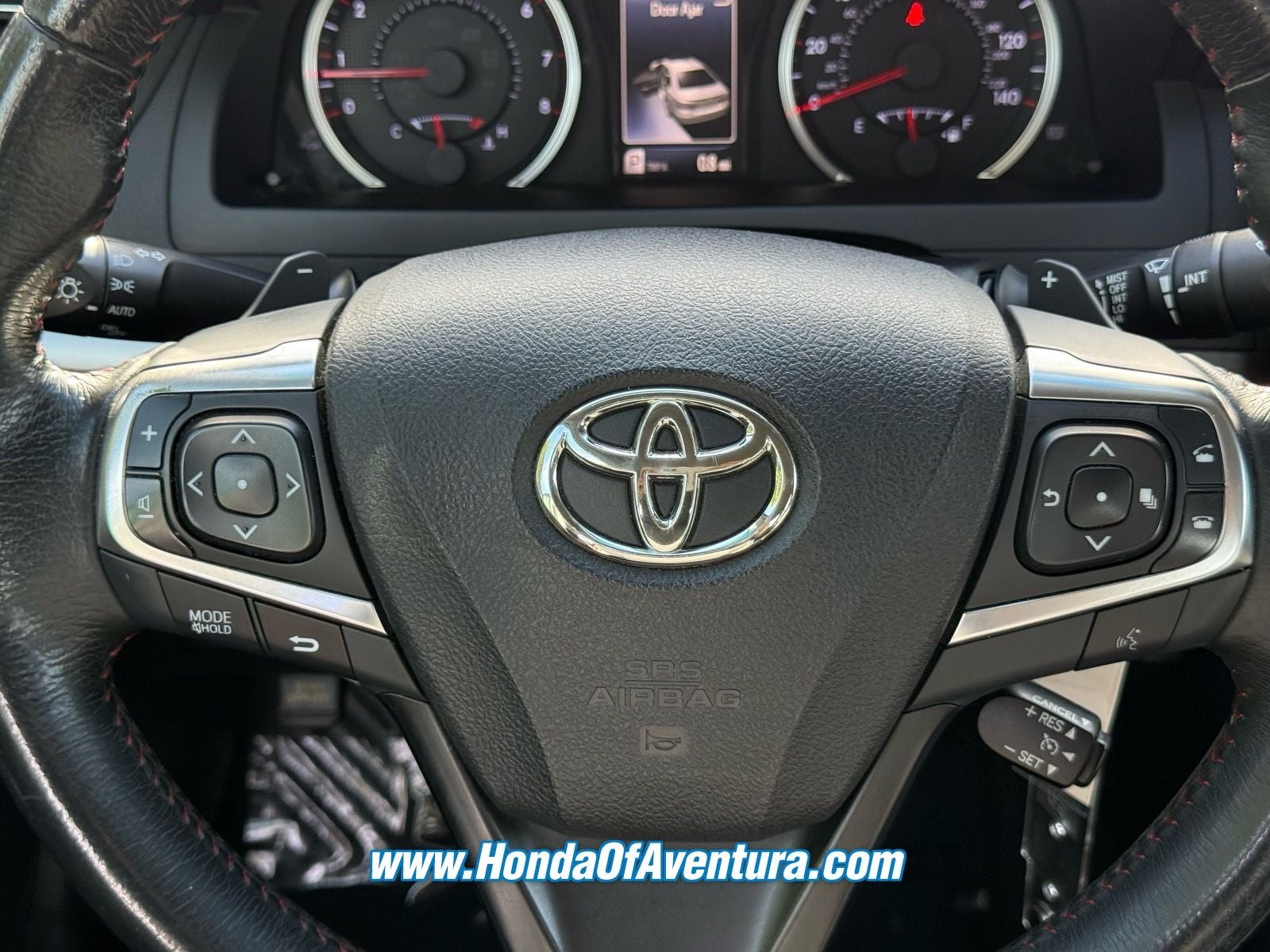 2017 Toyota Camry SE
