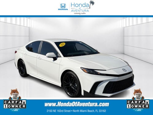 2025 Toyota Camry SE