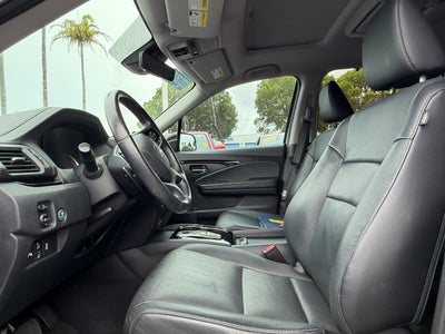2021 Honda Pilot Touring 8-Passenger