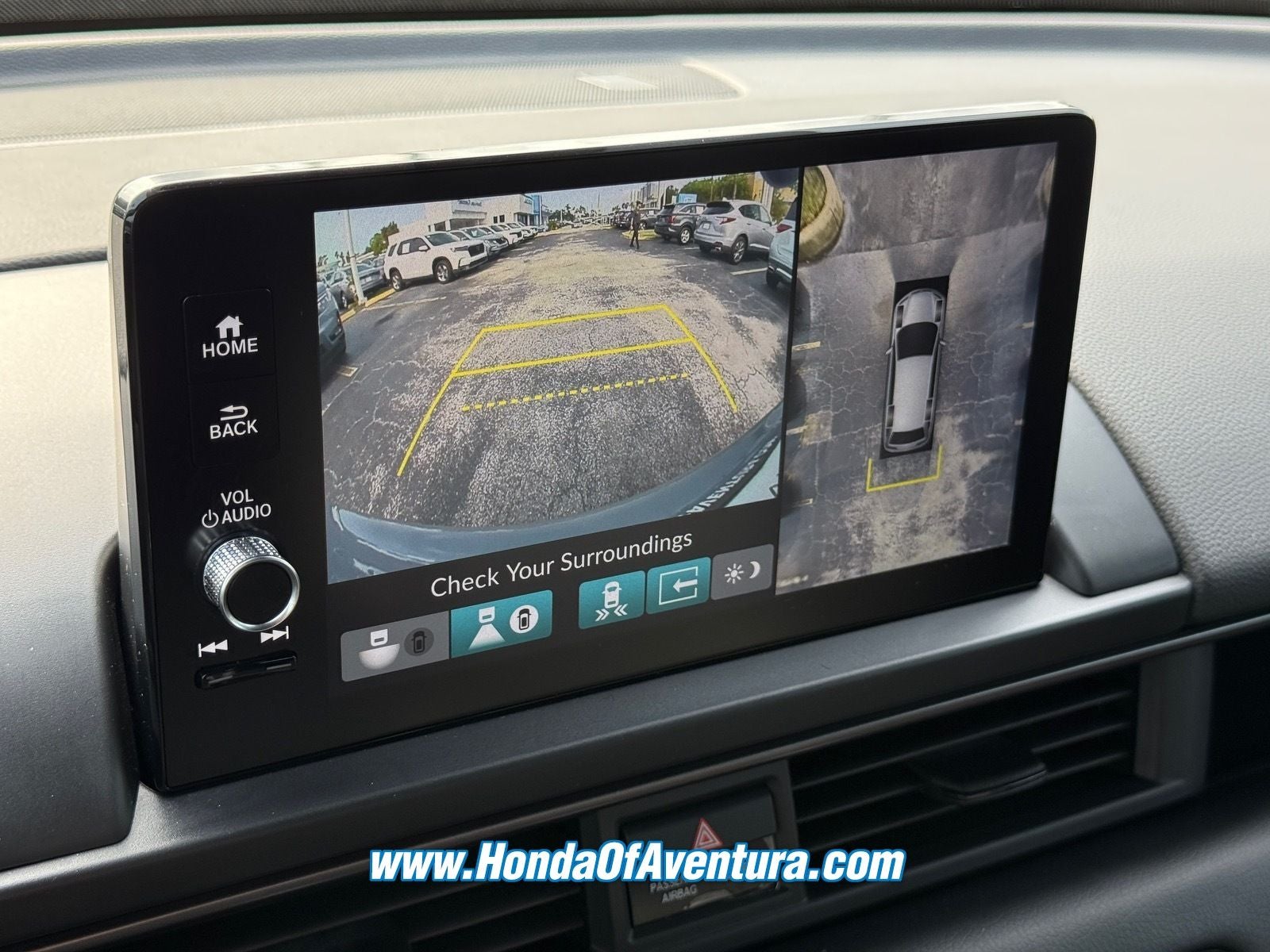 2025 Honda Pilot TrailSport / CERTIFIED/ LOW MILES
