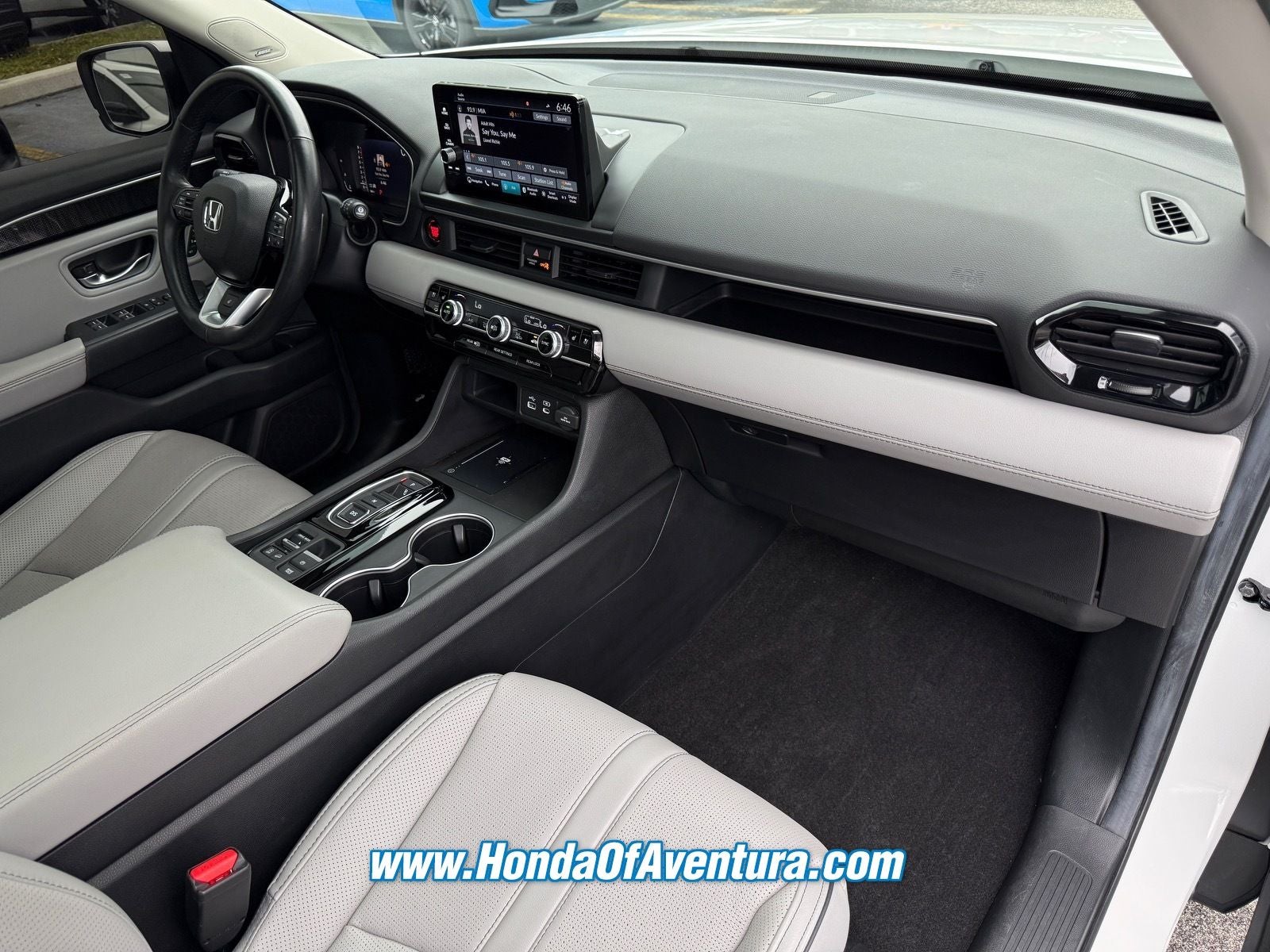 2025 Honda Pilot Elite