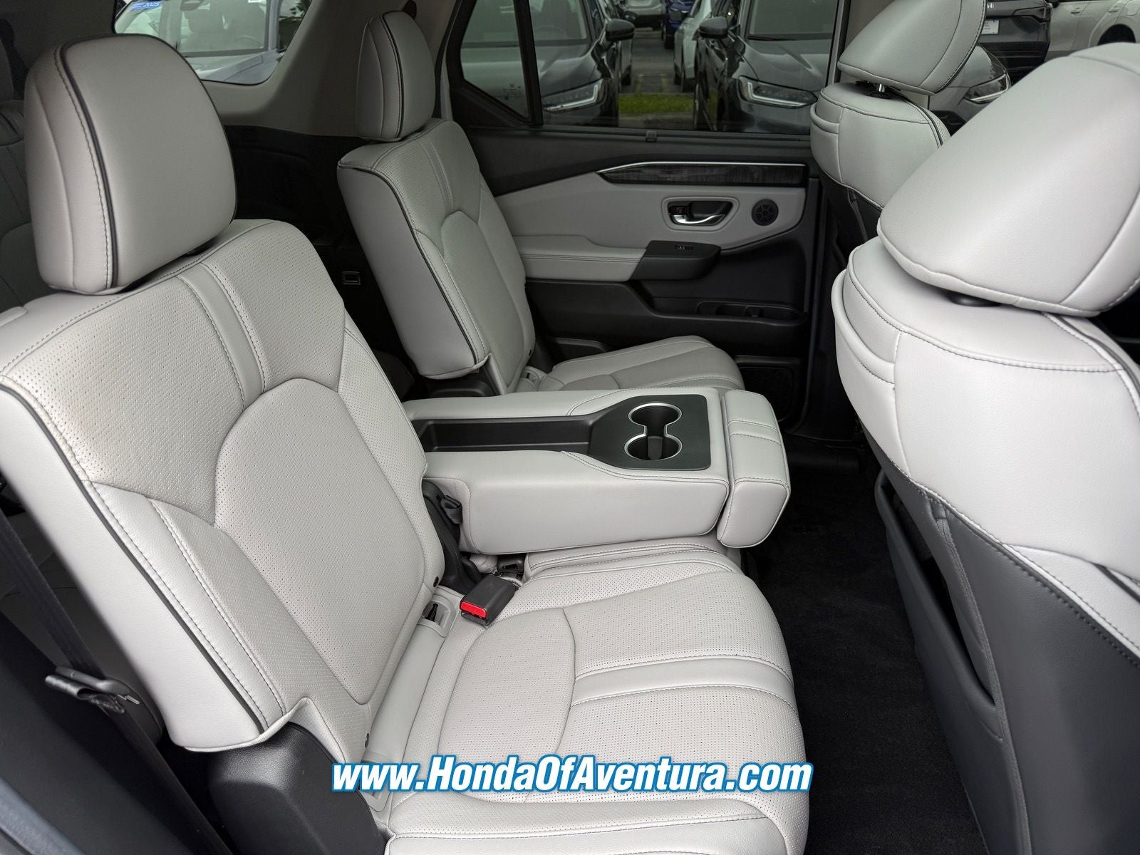 2025 Honda Pilot Elite