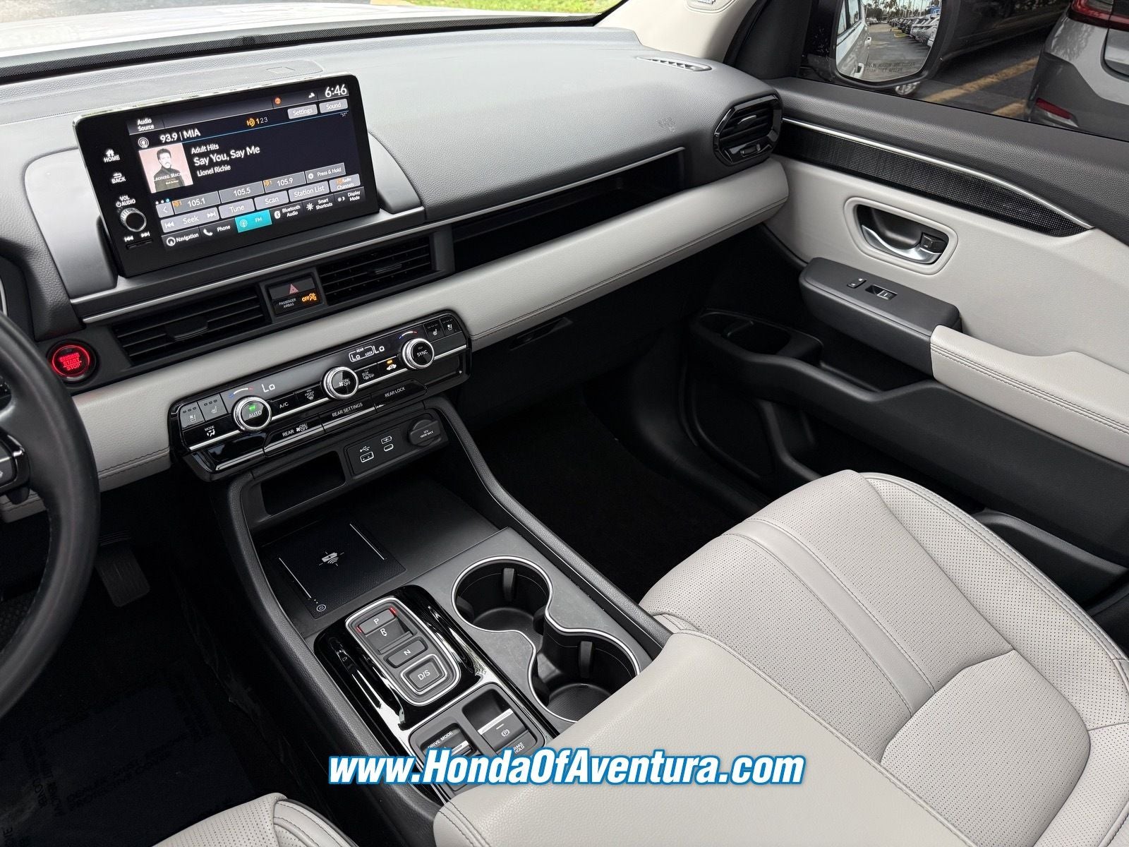 2025 Honda Pilot Elite