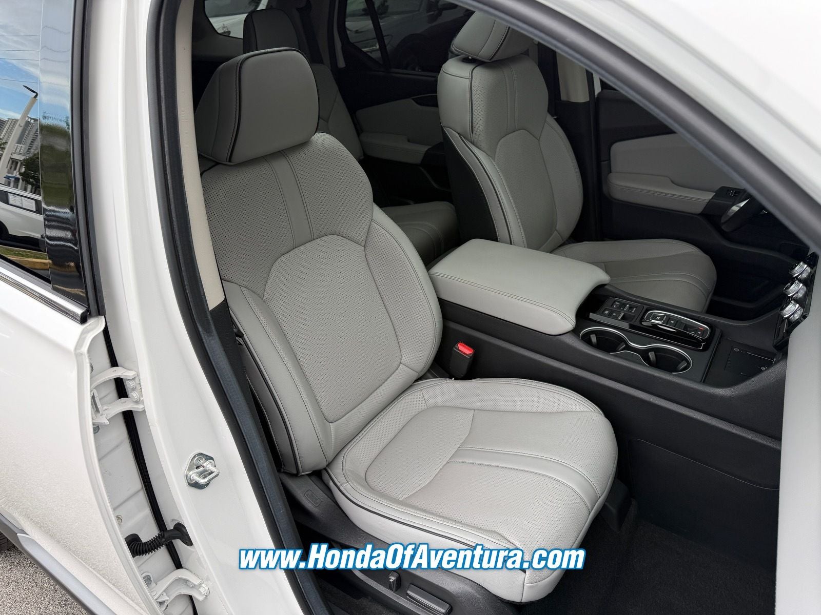 2025 Honda Pilot Elite