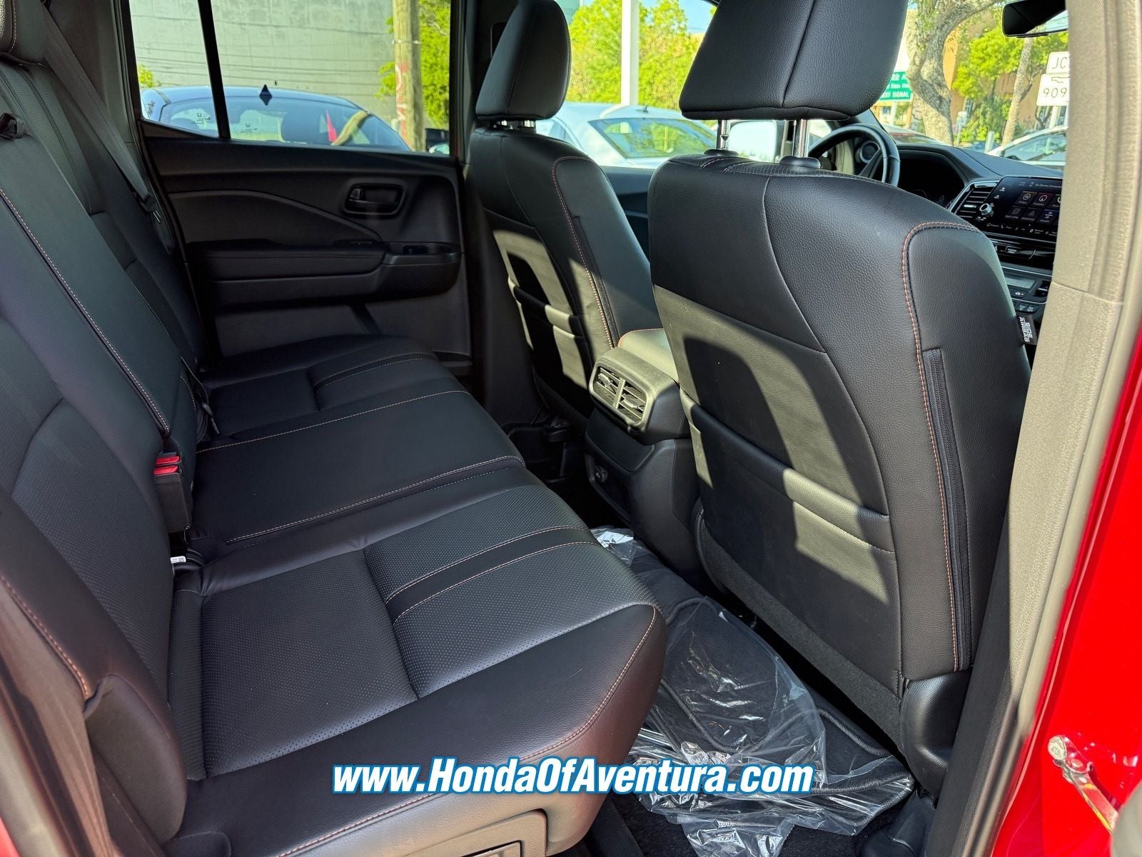 2025 Honda Ridgeline TrailSport / CERTIFIED