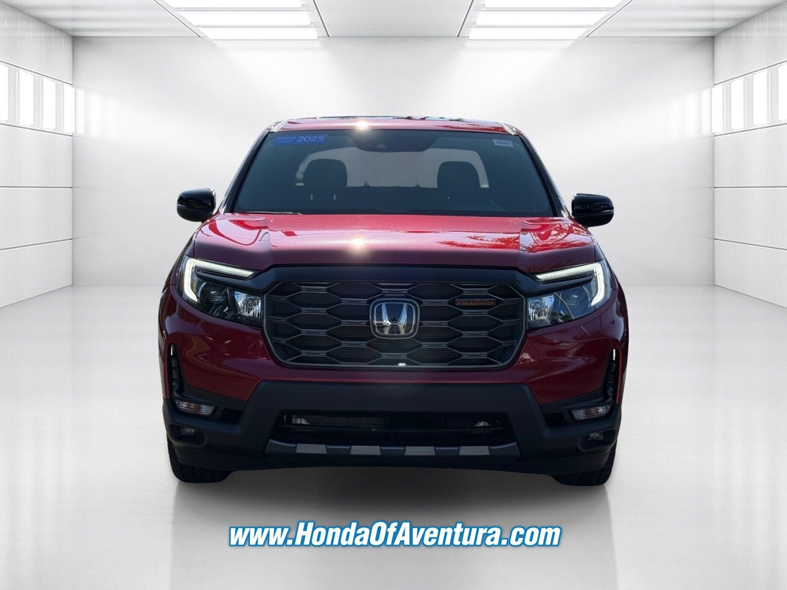 2025 Honda Ridgeline TrailSport / CERTIFIED