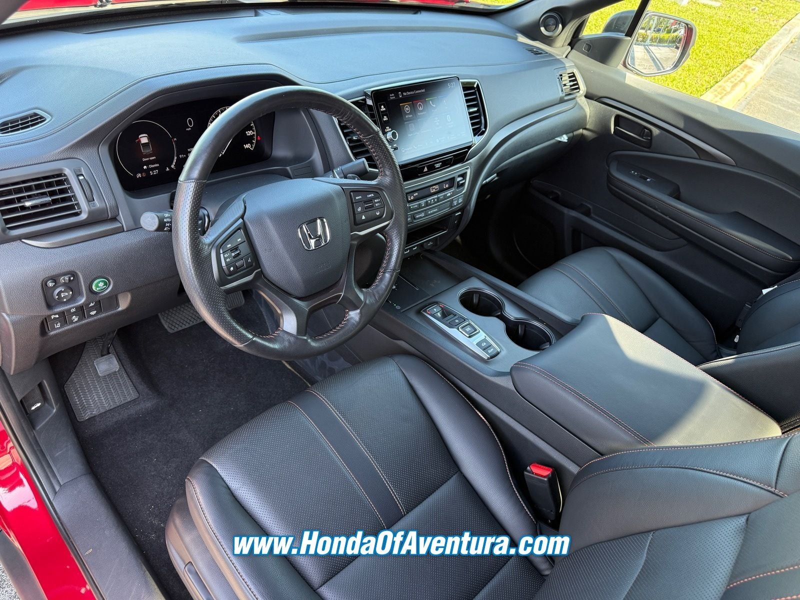 2025 Honda Ridgeline TrailSport / CERTIFIED