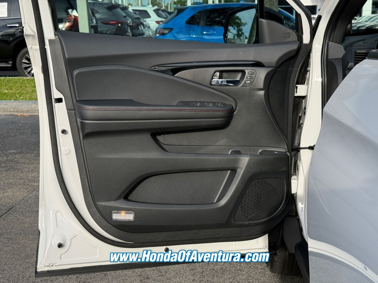2025 Honda Ridgeline Black Edition