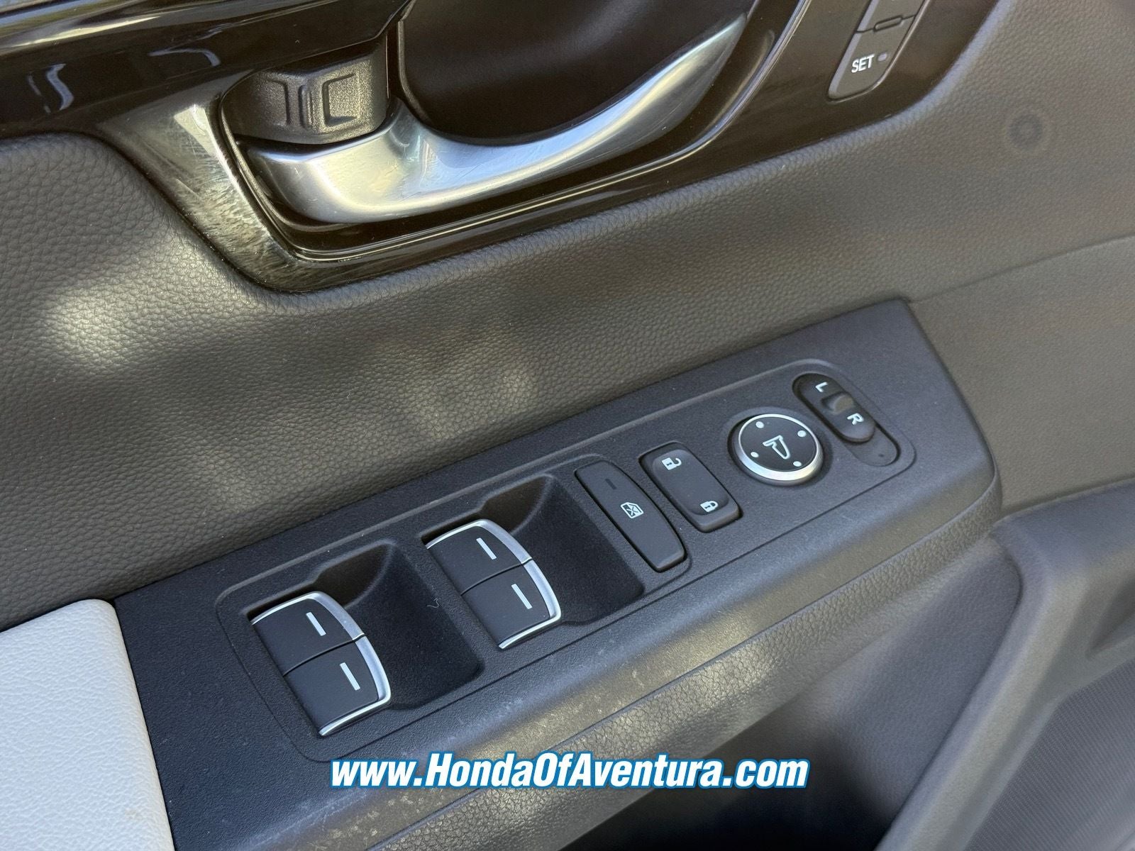 2024 Honda CR-V EX-L / LOW MILES/ CERTIFIED
