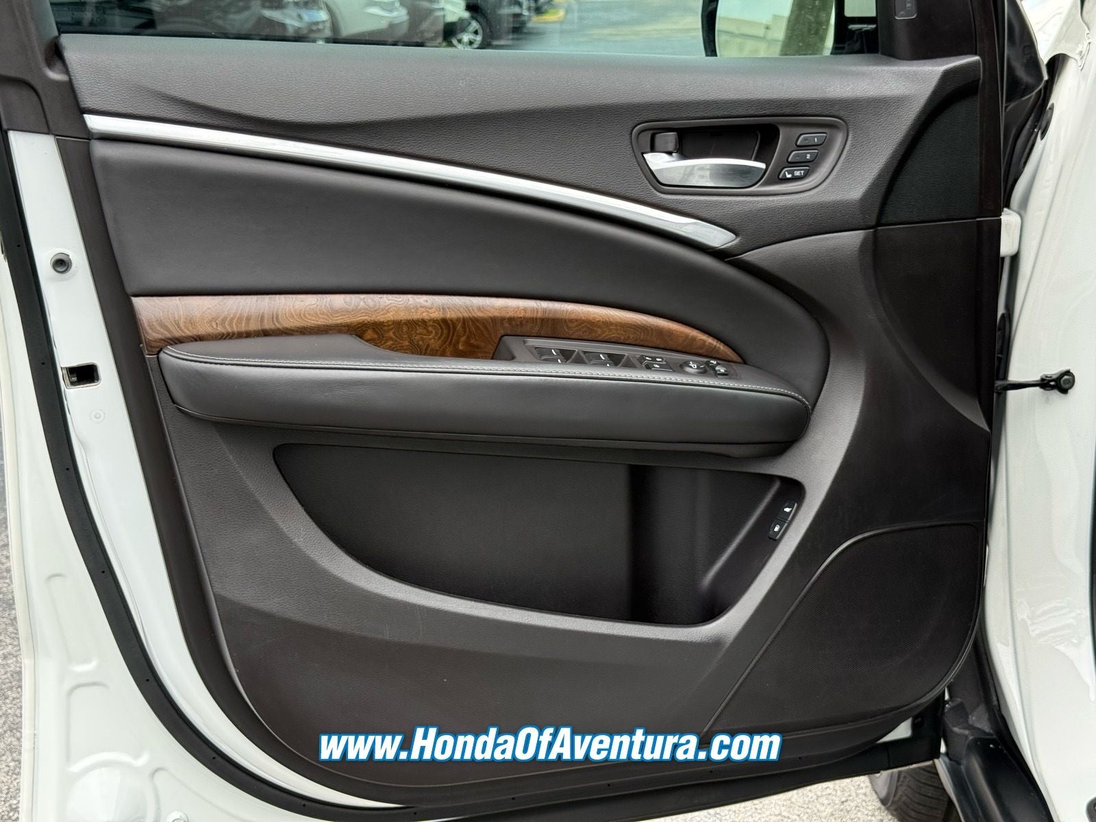 2018 Acura MDX w/Advance/Entertainment Pkg