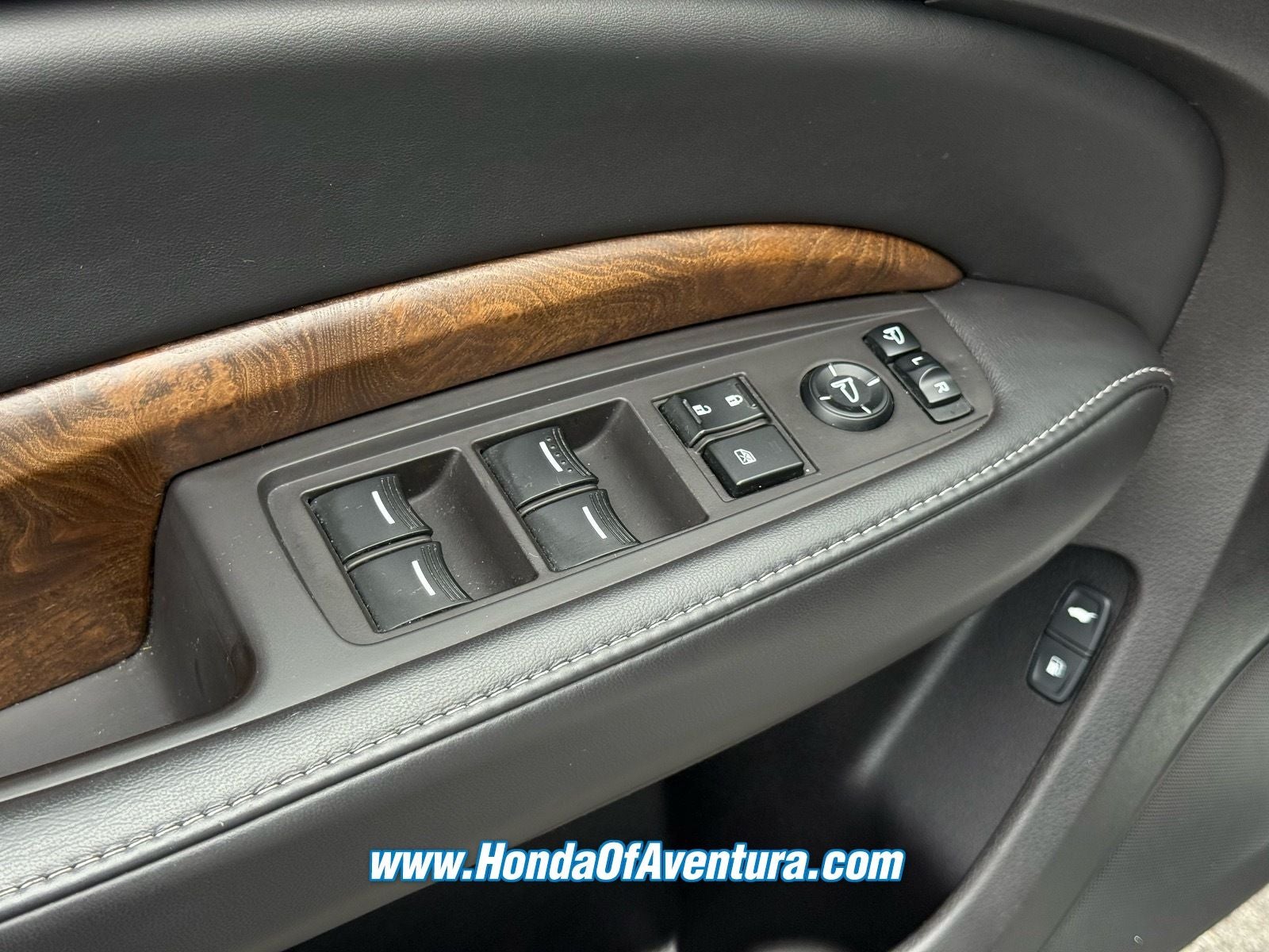 2018 Acura MDX w/Advance/Entertainment Pkg