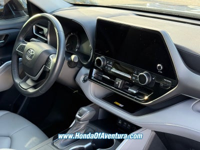 2023 Toyota Highlander XLE