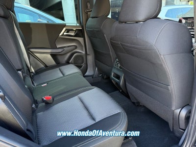 2023 Mitsubishi Outlander ES