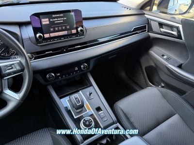 2023 Mitsubishi Outlander ES