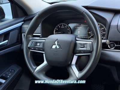 2023 Mitsubishi Outlander ES